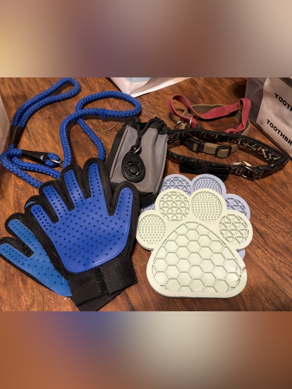 Blue Pet Grooming Gloves and Paw-Shaped Silicone Brush Set - Pets Small Pets
